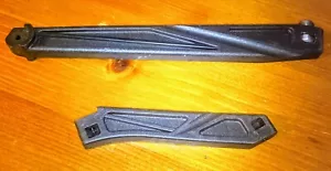 MUGEN MBX6T TRUGGY LOT RENFORTS DE CHASSIS AVANT ARRIERE ORIGINE 1/8 TT TBE - Photo 1/2