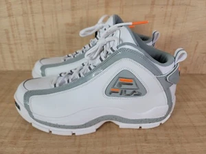 Neu Fila Grant Hill 2 mittlere Basketballschuhe grau weiß 1BM01753-106 Herren 8,5 - Bild 1 von 12