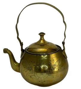 Vintage Solid Brass Teapot handmade in India w Lid & Handle Carved Floral Boho - Picture 1 of 13