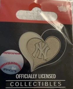 PIN DE ESTADIO NY YANKEES CORAZÓN AMOR VALENTINES MLB BÉISBOL - Imagen 1 de 2