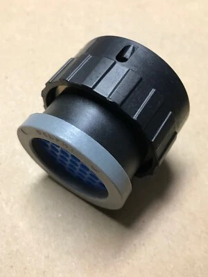 Delphi / Aptiv 15544893 Connector (31-Way F HES) - BRAND NEW & FREE SHIPPING - Image 1 of 3