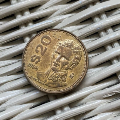 1988 Mexico 20 Pesos Coin - Guadalupe Victoria - Image 1 of 2