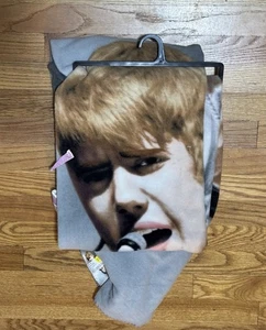 JUSTIN BIEBER Fleece Throw Made By Bravado 48” By 62” 2012 RARE New - Picture 1 of 2