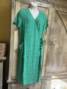Ladies Joules Callie Print Green Wrap Dress - UK24 - New With Tags - Picture 1 of 8