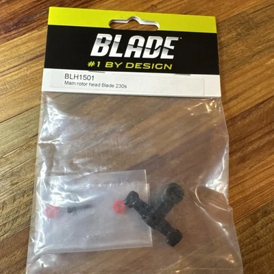 Cabezal de rotor principal para helicóptero Blade 230 S (230S) BLH1501 Foto 1 de 3