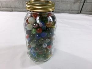 Lot 225 to 250 Vintage Old Marbles In Kerr Self Sealing Quart Jar - Picture 1 of 13