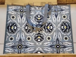 Vera Bradley Plaza Tile Reusable Market Tote Bag New - Picture 1 of 2