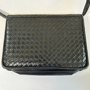Vintage Talbots schwarz geflochtenes Leder Crossbody Schultertasche Handtasche klassisch adrett - Bild 1 von 12