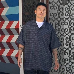 Men’s Rocawear All Over Black | Grey S/S Button Down Shirts NWT - Picture 1 of 5