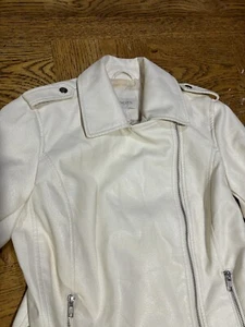 Chico's White Ivory Faux Leather Fringe Sleeve Moto Jacket Size 0 (Small) - Picture 1 of 19