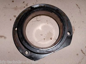 Differential-Lagerdeckel rechts von John Deere 2040 Traktor Getriebe - Bild 1 von 2