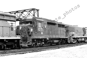 Pennsylvania Railroad PRR 2219 EMD GP30 Chicago ILL 1967 Foto (MB) - Bild 1 von 2