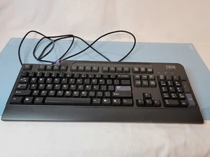 IBM Lenovo KB-0225 PS/2 Wired Black Keyboard 89P8300 Vintage Gaming - Picture 1 of 4