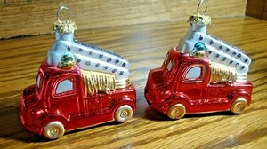 Set (2) Decorative Fireman Fire Truck Plastic Christmas Ornaments~Red~Gold 597 - Picture 1 of 3