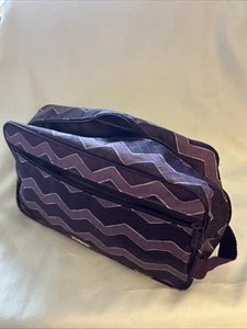 Thirty One purple chevron Metro Utility Shoe Carry On Handle On Side 2 Zippers - Picture 1 of 11