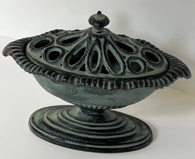 Vintage MINUETTE CASH- PO CAST IRON PATINATED INCENSE BURNER With LID - 26-5 - Image 1 of 4