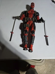 2016 18" Marvel Deadpool 1/4 Scale Actionfigur Sammlerstück von Neca. - Bild 1 von 15