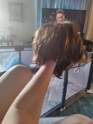 Peluca corta marrón oscuro para hombre solo usada dos veces  Foto 1 de 3