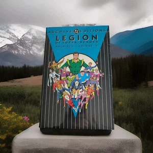 DC Archive Editions Legion of Super-Heroes Vol 2 1992 HC ***FREE UK POSTAGE*** - Bild 1 von 7