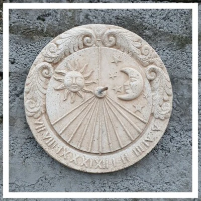 MERIDIANA DA MURO A PARETE BASSORILIEVO ESTERNO GIARDINO IN PIETRA CEMENTO