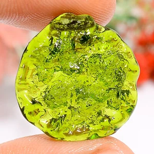 14.00 Cts. 100% Natural Exclusive Moldavite Fancy 22X21X5 MM Cabochon Gemstone - Picture 1 of 3