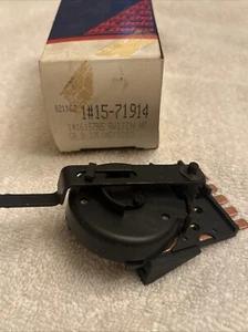 ACDelco GM 15-71152 16018267 Manual Rotary Switch HVAC Selector 1984-89 Corvette - Picture 1 of 3
