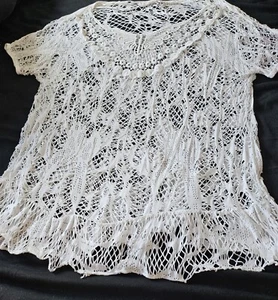 White Lace Top - Picture 1 of 1