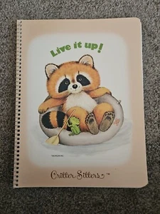 Quaderno vintage Critter Sitters Spiral Racoon Live It Up Morgan Inc fisso - Foto 1 di 7
