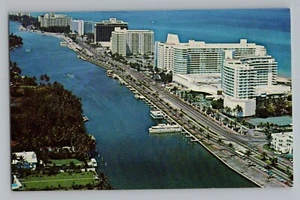 Postal cromada Miami Beach Florida FL Hotels Indian Creek Océano Atlántico años 60 - Imagen 1 de 2