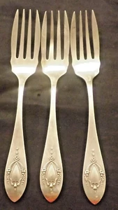 Lunt Silversmith (RLB) Pat'd 11.29.05 Mount Vernon Sterling 3 Salad Forks - Picture 1 of 2