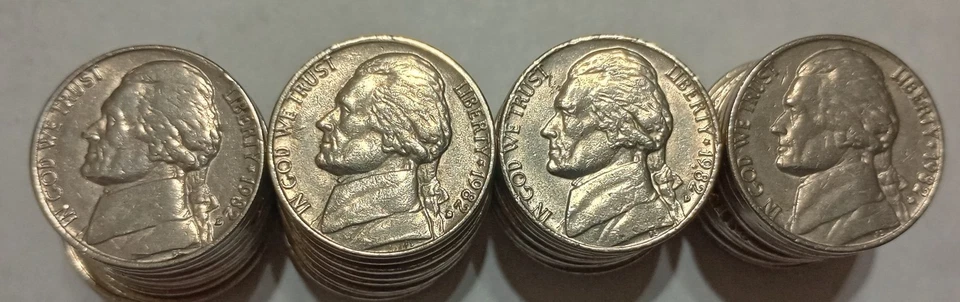 1982 D Jefferson Nickel roll, Circulated, all readable dates! - Image 1 of 1
