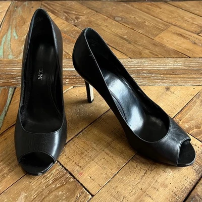 Zapatos de vestir Enzo Angiolini de cuero negro con punta abierta talla 6M Foto 1 de 4