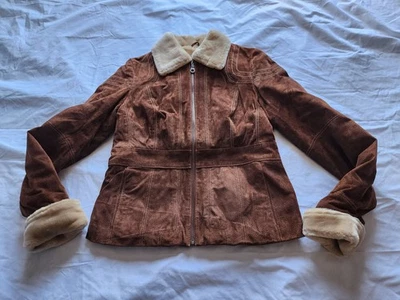 Abrigo Chaqueta Wilson Gamuza Cuero Marrón Piel Sintética Borde Cuello Talla Mediana Está Usado Foto 1 de 4