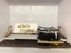 Conjunto de robot selector IBM 23R6171 M1 para TS3310 3576 - Imagen 1 de 3