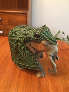 Vintage Brass Elephant India Green Cover Caparison Decorative Statue Figure - Picture 1 of 8