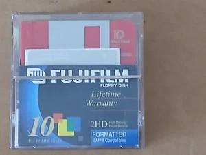 PACK DE 10 DISQUETTES COULEUR FUJIFILM 2 HD HAUTE DENSITÉ 3 1/2" NEUVES ! - Photo 1/5