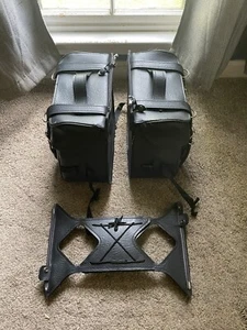 Tour Master Cruiser Leather Throw Over Saddle Bag - Picture 1 of 11