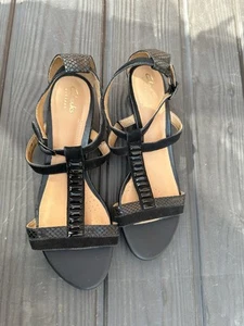 CLARKS ARTISAN UNSTRUCTURED SANDALS BLACK Patent LEATHER Size 7D - Picture 1 of 10