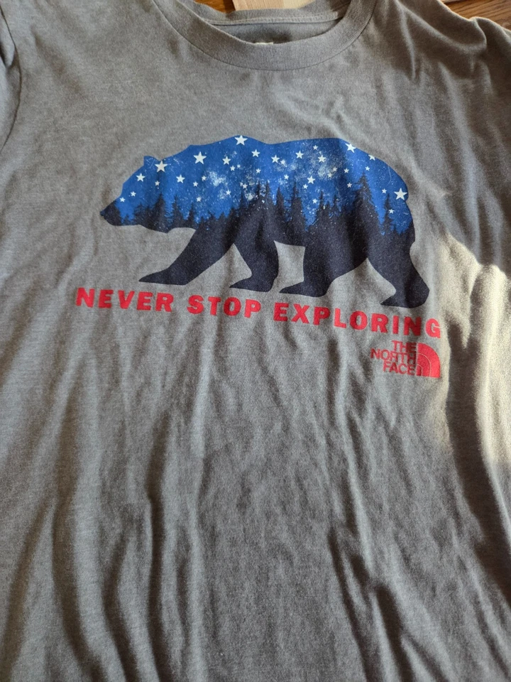 The North Face boys T-shirt size L - Image 1 of 1