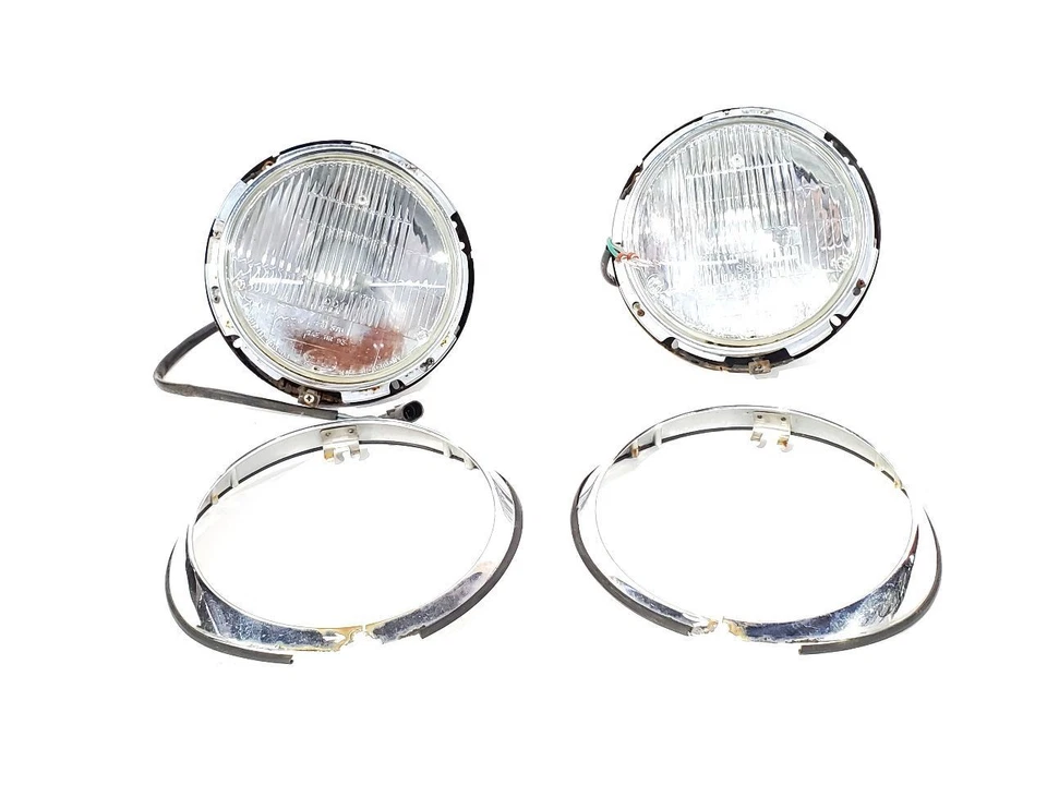 91 93 Alfa Romeo Spider Veloce OEM Pair Of Headlights With Chrome Rings Buckets  - Image 1 of 4