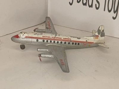 Dinky Toys Viscount Airliner (B.E.A.) British European Airways Foto 1 de 4