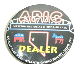 APIC Dealer Button Pin Atlantis Resort Reno Nevada Western Regional Show Tell - Bild 1 von 3