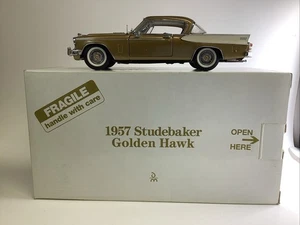 Danbury Mint 1957 Studebaker Golden Hawk 1:24 Scale Boxed - Picture 1 of 11
