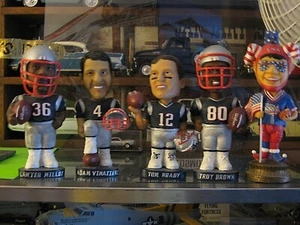 SB 36 Wackelköpfe Konvolut 5 N.E. Patriots 2002 Brady, Vinateri, braun, Malloy - Bild 1 von 8