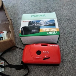 Panorama 35mm Film Camera With Strap And Box - Panoramic camera red/black - Picture 1 of 11