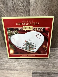 Spode English Porcelain 7" Pierced Heart Dish w/ Christmas Tree Design MSRP 42$ - Picture 1 of 5