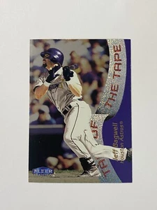 1998 Fleer Tradition Baseball Card #321 Jeff Bagwell Tale Of The Tape - Picture 1 of 2