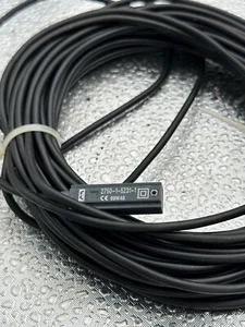 Proximity Sensors/2750-1-3231-1/99W48/ Mint - Picture 1 of 3