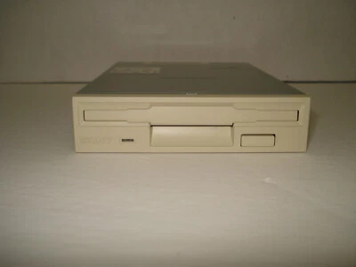 VINTAGE PC INTERNAL SONY 3.5” FLOPPY DRIVE MODEL # MPF920 AUG2005 - Image 1 of 4