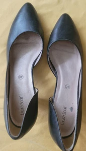 Laura Scott, schwarze Schuhe, Gr. 40 - Bild 1 von 3